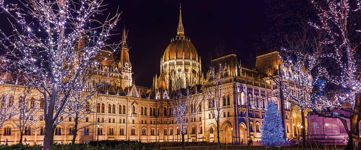The illuminations of Budapest